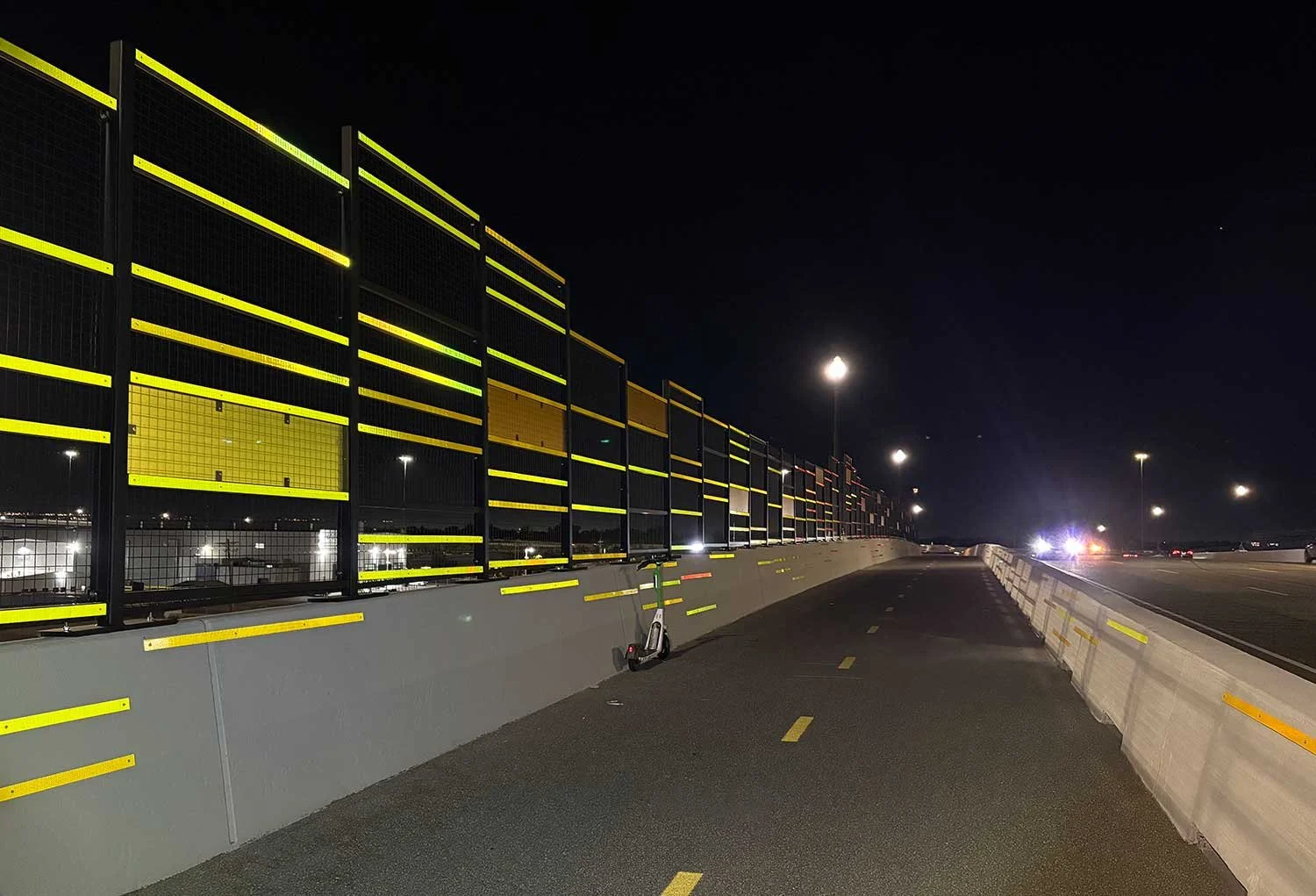 Strut_yellow-light_Haddad-Drugan.jpg