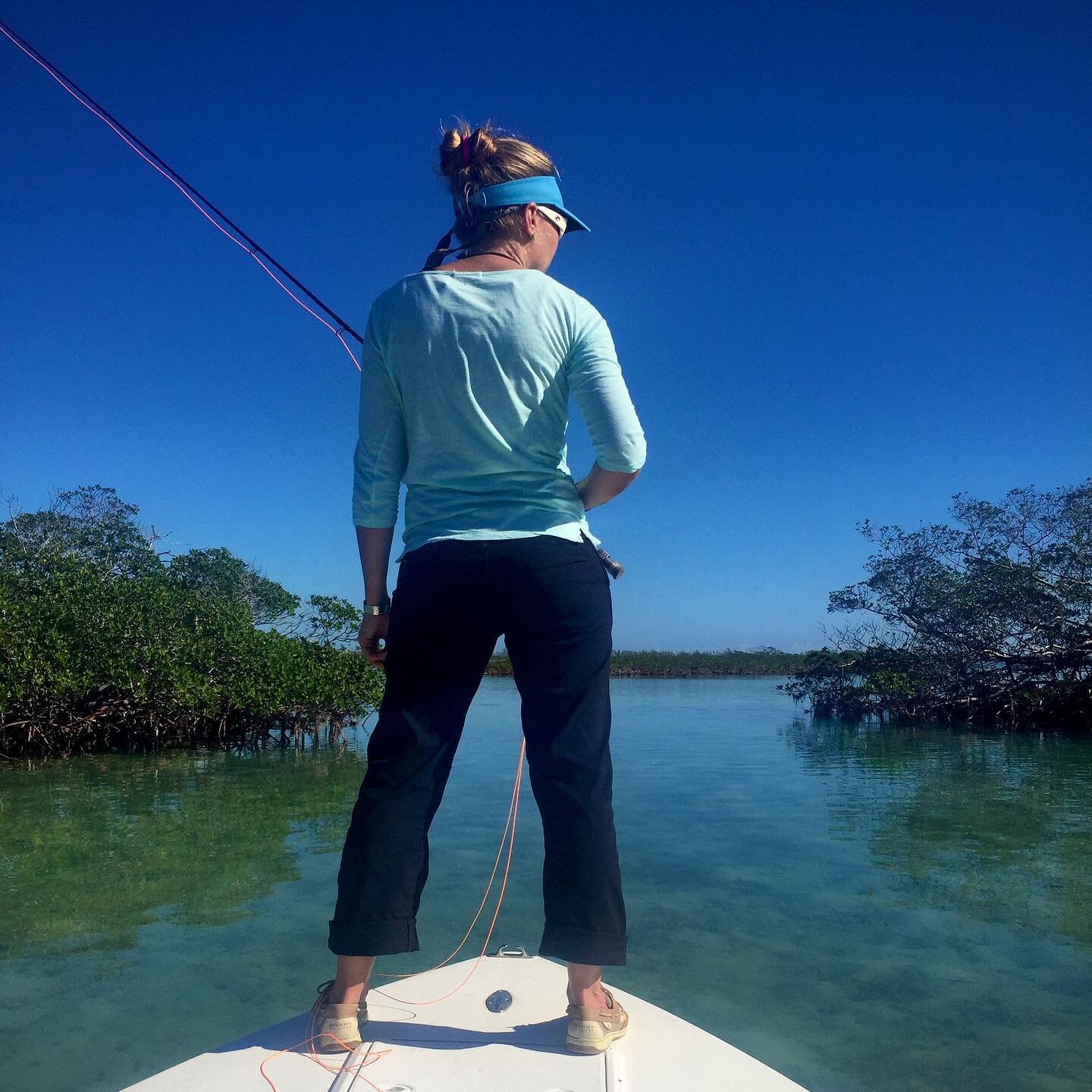 Usually this time of year, I escape to the Bahamas for a few days stalking Bonefish. I love being in the shallow clear water looking for these awesome fish, and watching sharks, rays, lobsters and all kinds of other creatures as we pole slowly throug