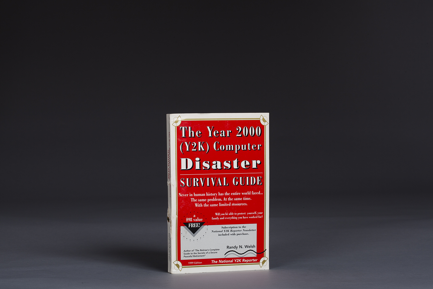 The Year 2000 (Y2K) Computer Disaster Survival Guide - 0320 Cover.jpg