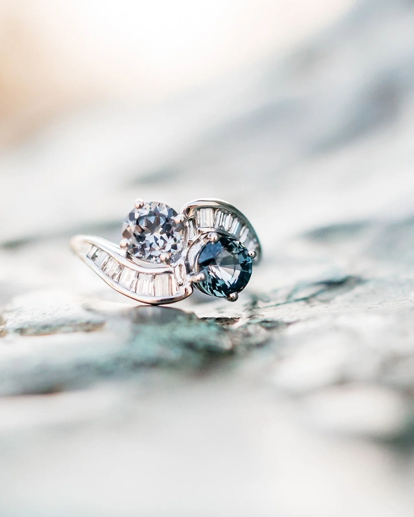I&rsquo;m a sucker for a two stone ring, especially when we can rebuild a 100+ year setting and choose two new center stones that pair perfectly imperfectly together 🥰 This sapphire + spinel duo 🤩🤩
.
.
.
.
📸: @katibestphotos