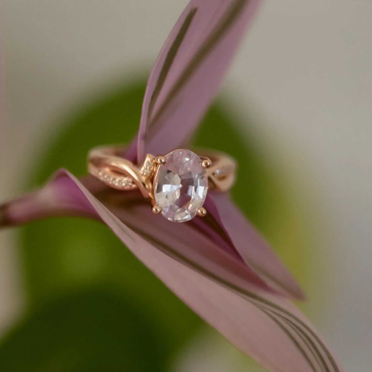 Re created Christy&rsquo;s custom engagement ring we made almost 10 years ago with rose gold and a little design adjustment for her pink sapphire 💖💖💖
Ready for all the re-designs this year!
*friendly reminder that most of the time we can re-cast w