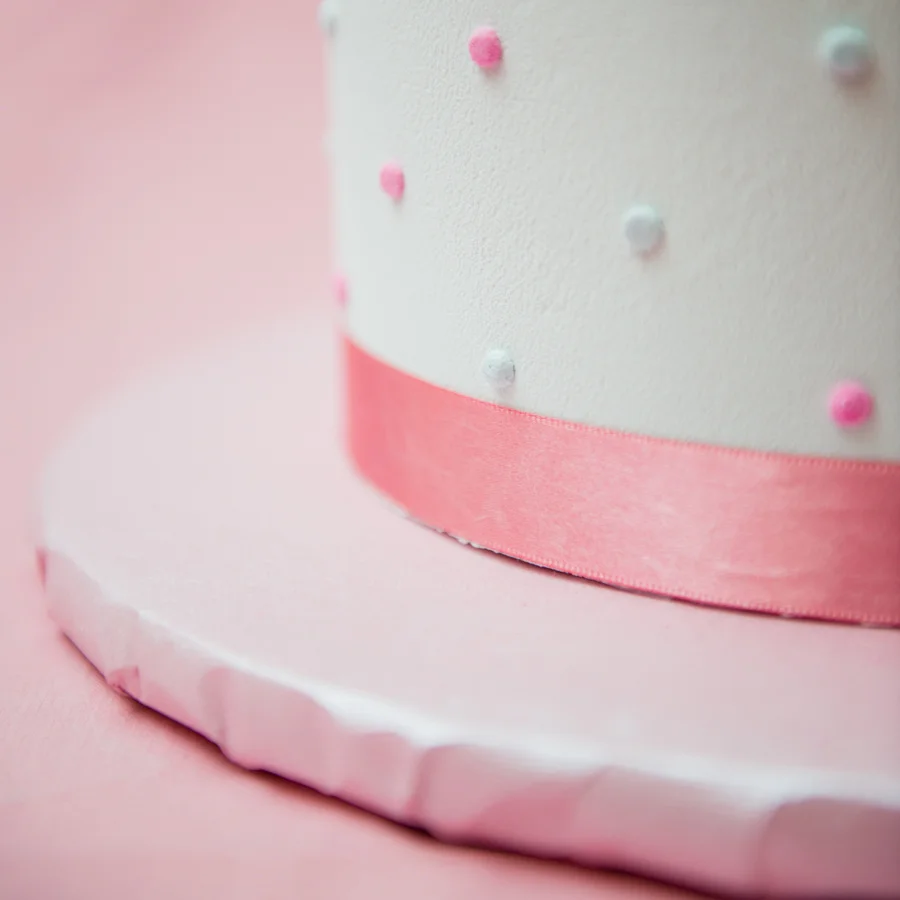 Ribbon Bottom Border