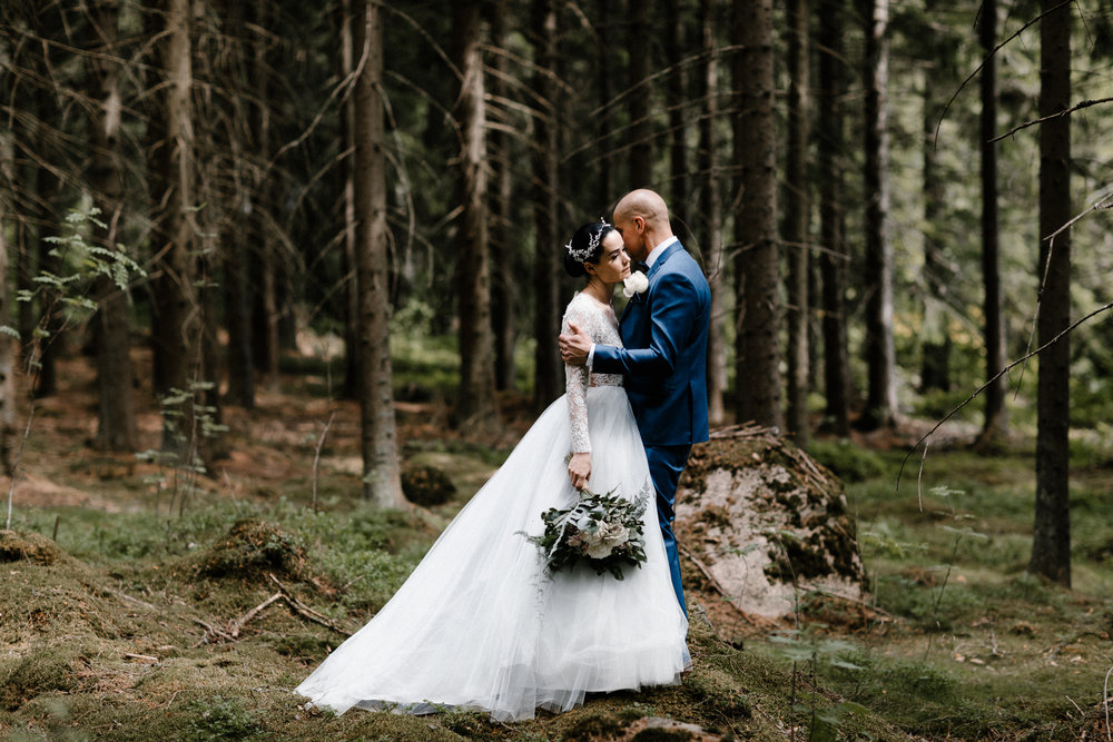 Essi + Ville | Oitbacka Gården | by Patrick Karkkolainen Wedding Photography-89.jpg