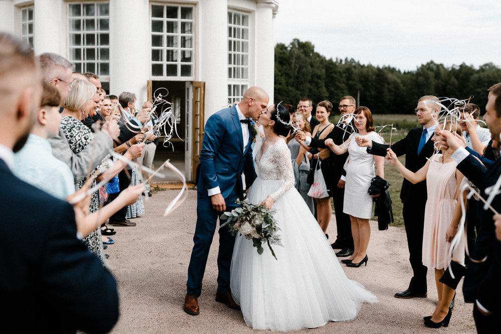 Essi + Ville | Oitbacka Gården | by Patrick Karkkolainen Wedding Photography-170.jpg