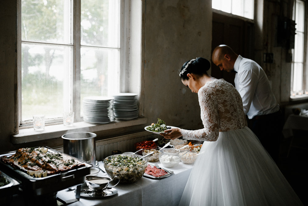 Essi + Ville | Oitbacka Gården | by Patrick Karkkolainen Wedding Photography-213.jpg