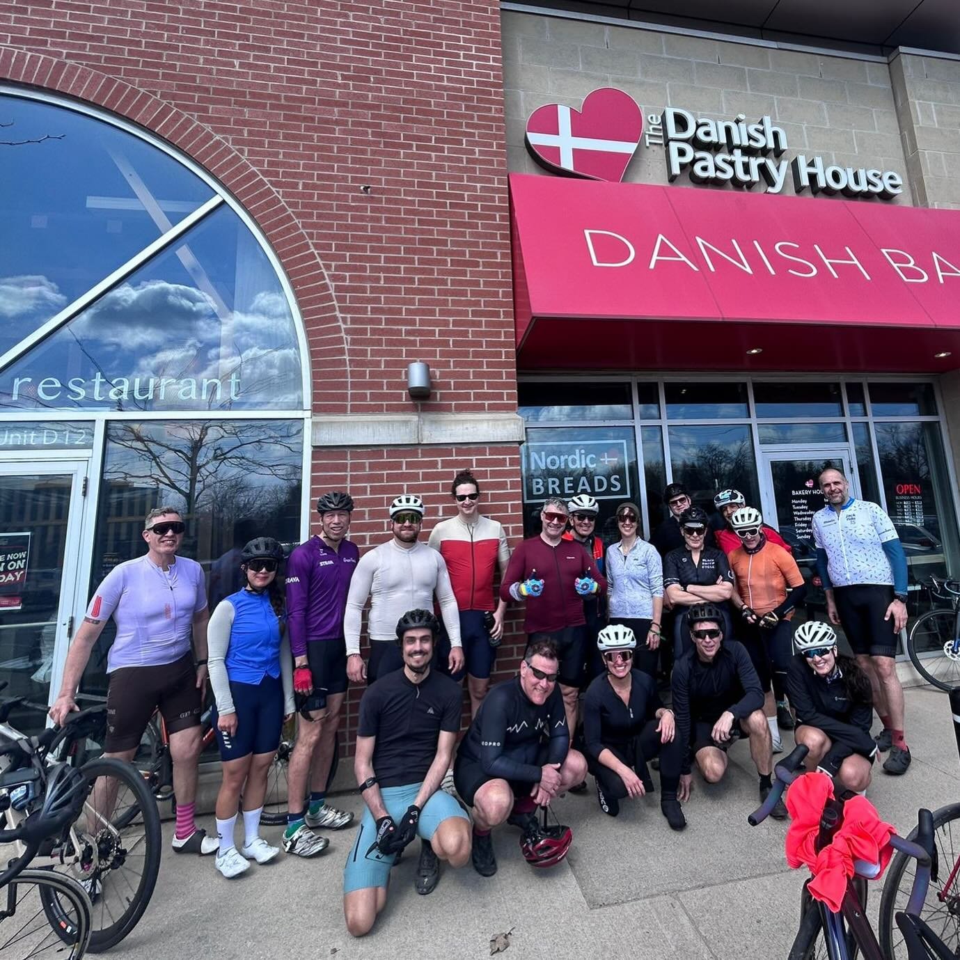 First club ride of the 2026 season ✅ 

Sun, smiles, and the DHFcc crew bringing all the energy! 🚴&zwj;♀️☀️

Cheers to more epic rides, great company, and memories that&rsquo;ll keep us smiling all season 💥

#CyclingCommunity #dhflyerscc #torontosfr