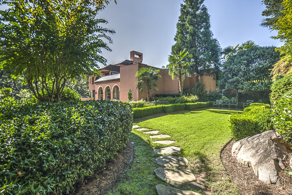 Side yard
