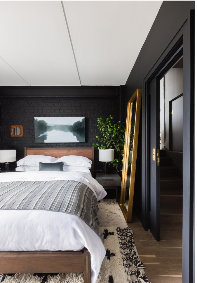 c/o Elle Decor - Photo by Alyssa Rosenheck&nbsp;- Bedding by Tribute Goods&nbsp;- Art by Megan Lightell (work available via Anne Irwin in Atlanta)