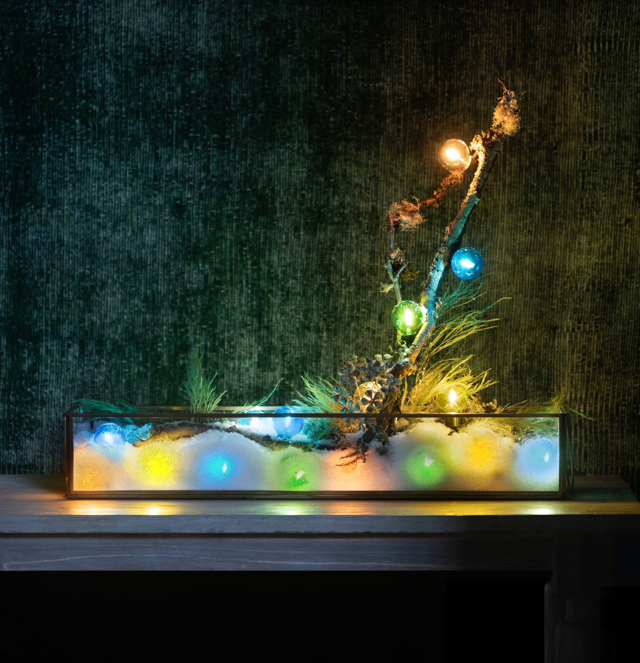 110719_Ornament_Sets_457_edit_lht.jpg