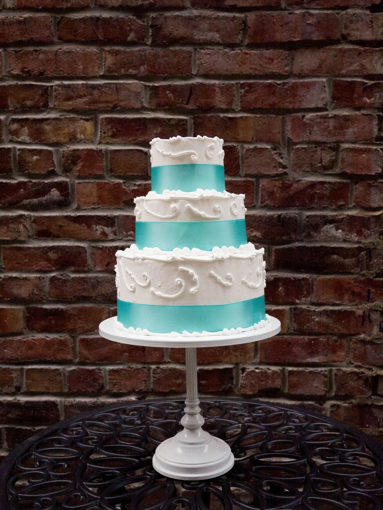Wedding Cake Pic for Web 12.9.17.jpeg