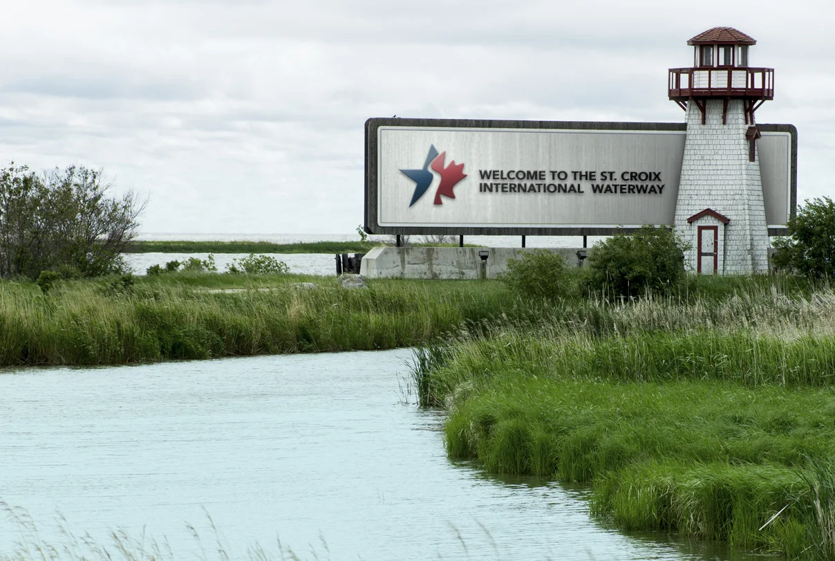 ST CROIX WATERWAY LOGOB.jpg