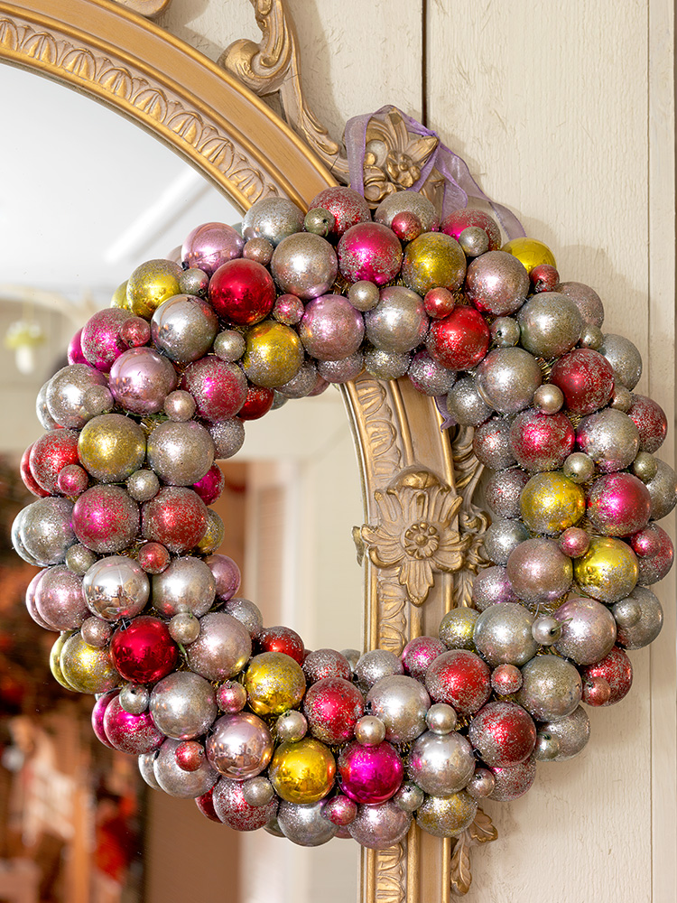 10-ornament-wreath.jpg