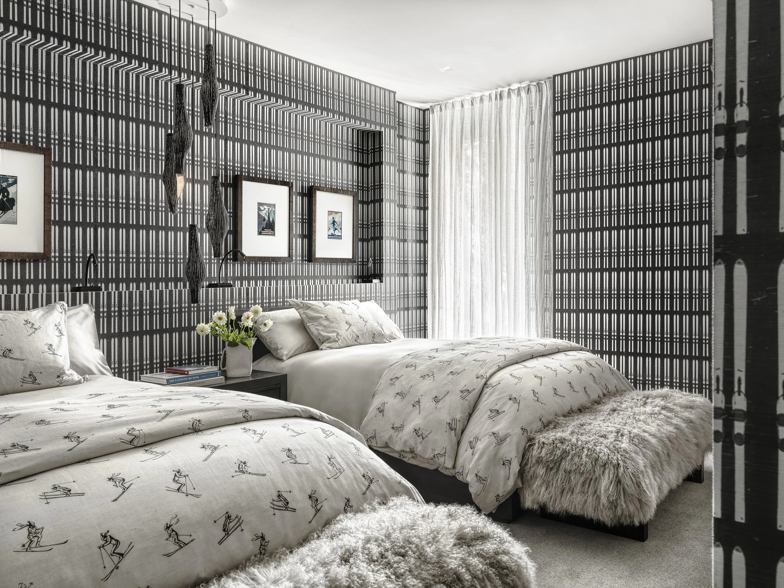 1st Floor Ski Bedroom.jpg
