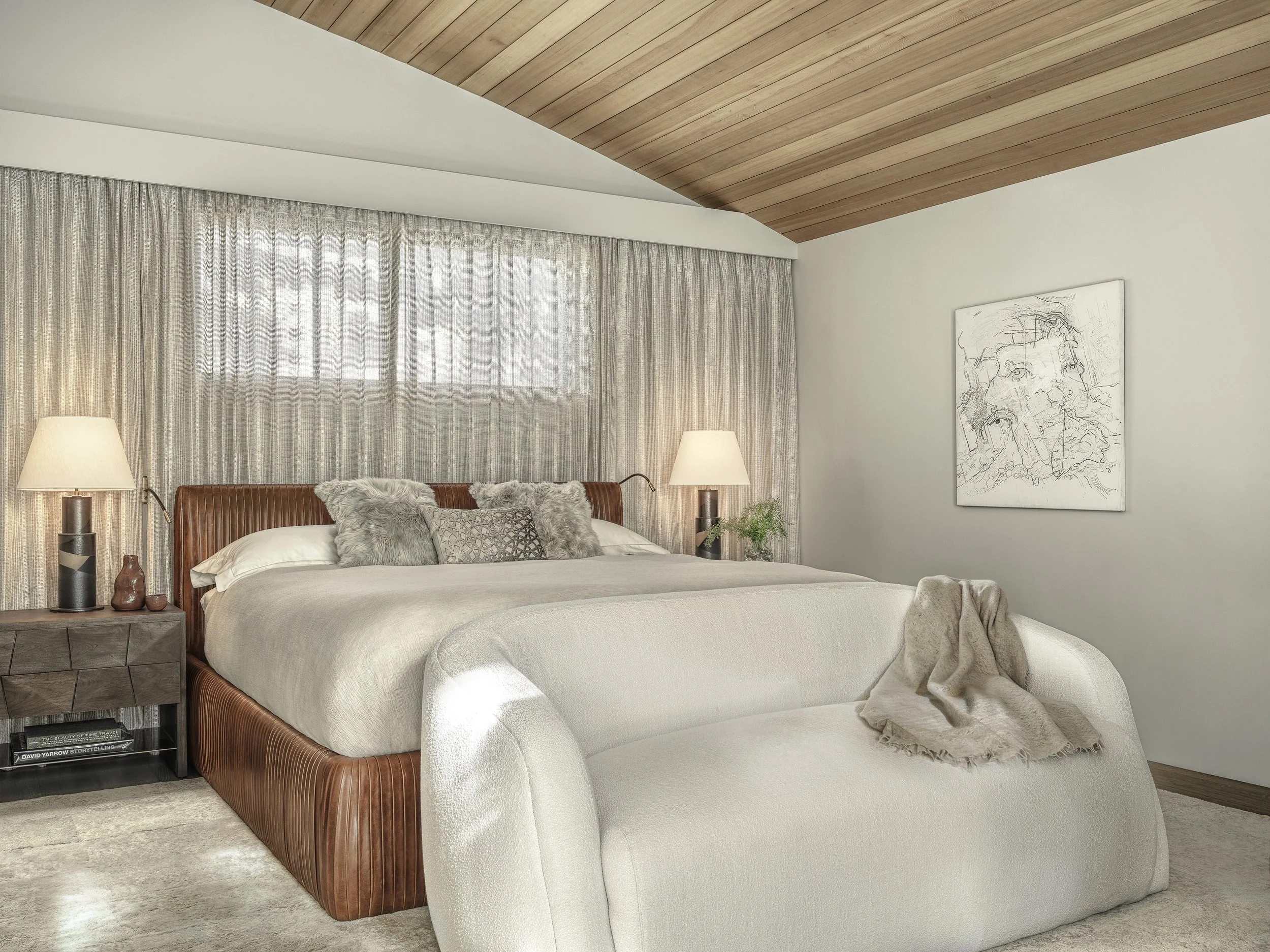 3rd Floor East Guestroom.jpg
