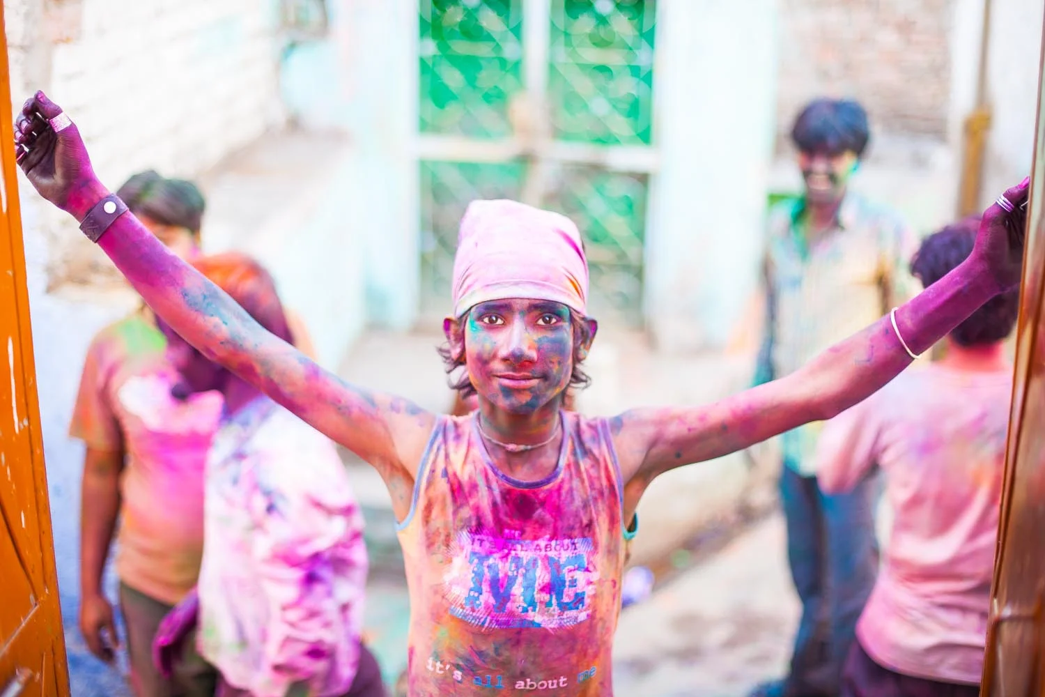  Holi Hai! Holi in The Pink City: Jaipur, Rajasthan 
