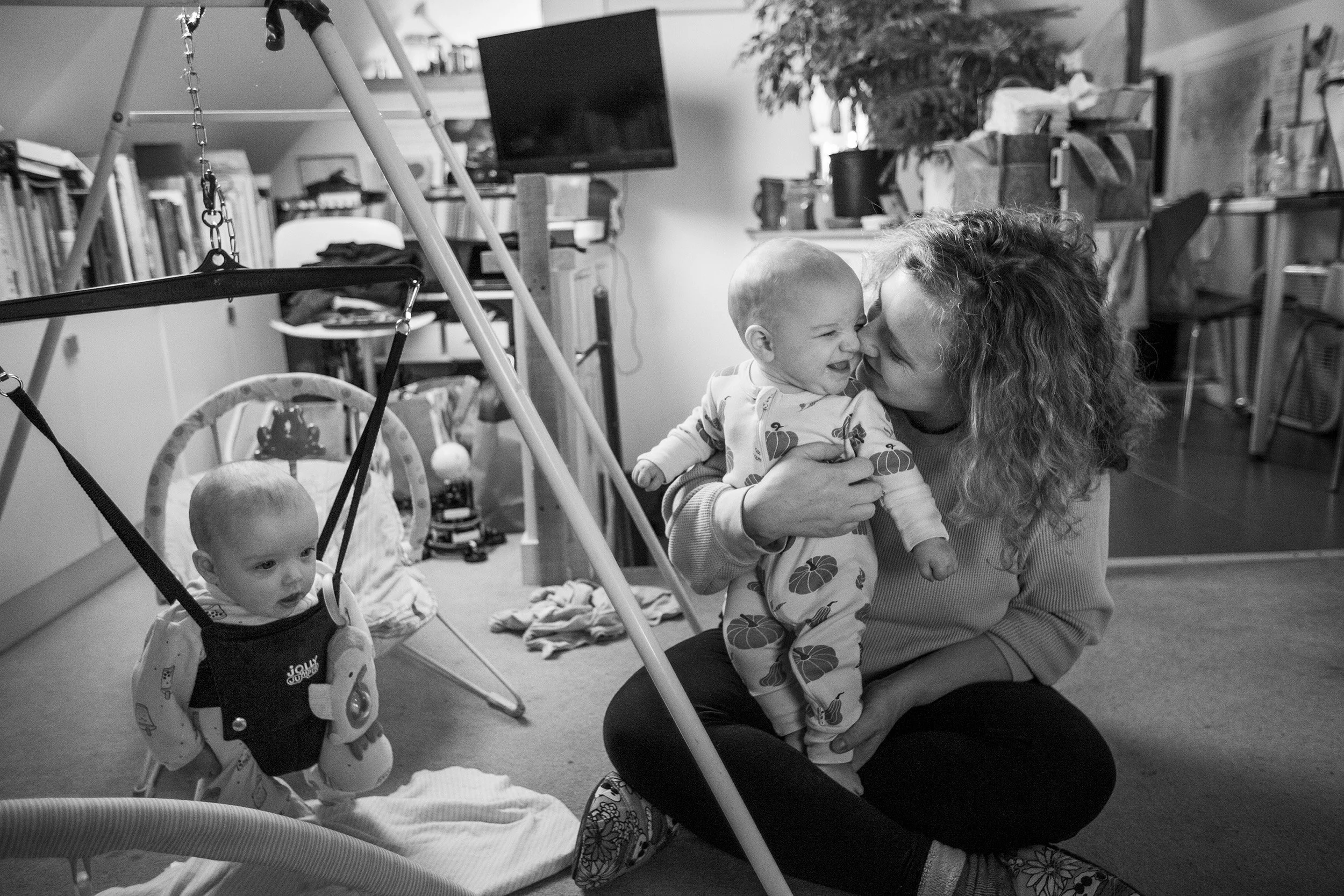 Postpartum_Jessie_BW-7805.jpg