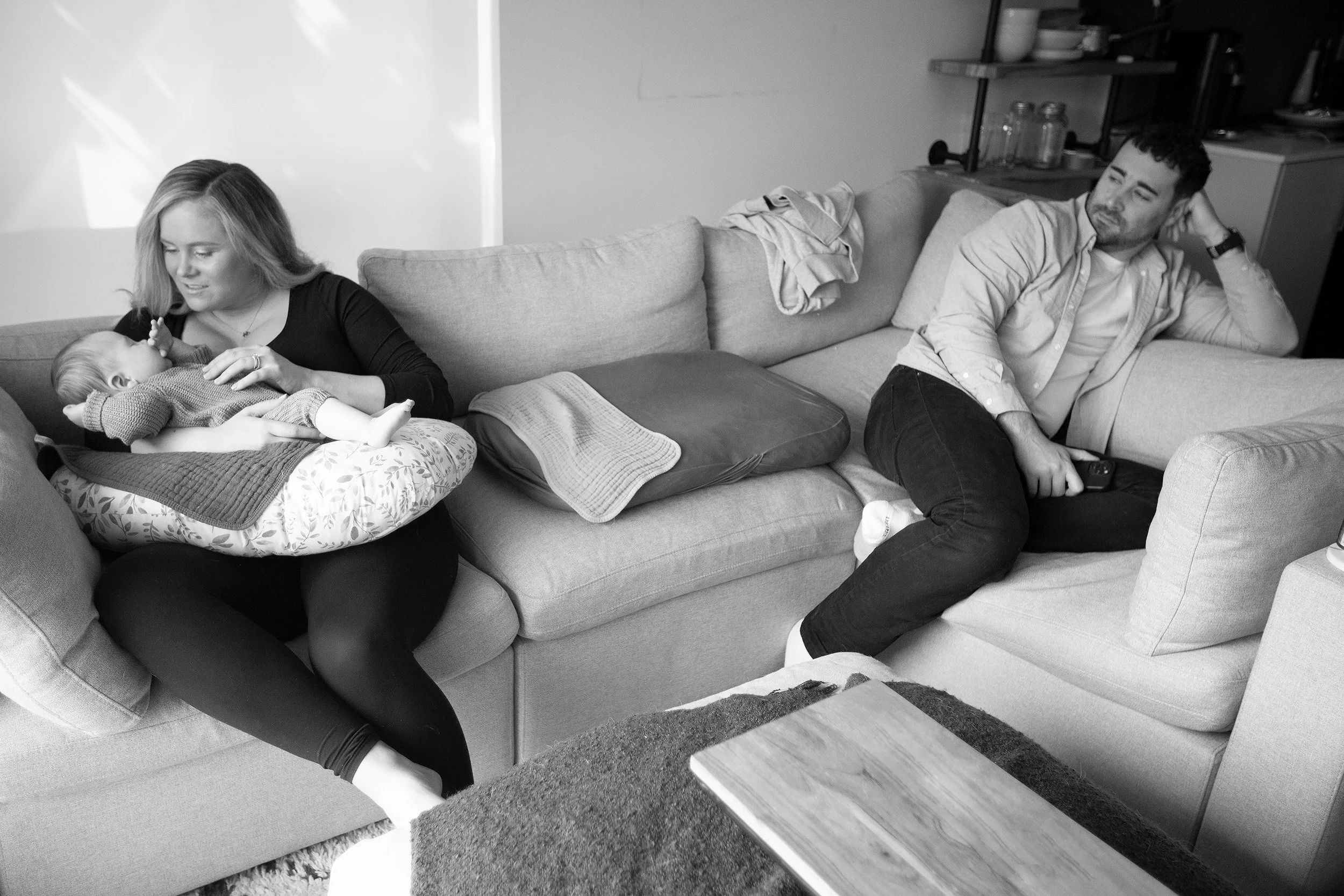 Postpartum_KatieBW-8004.jpg