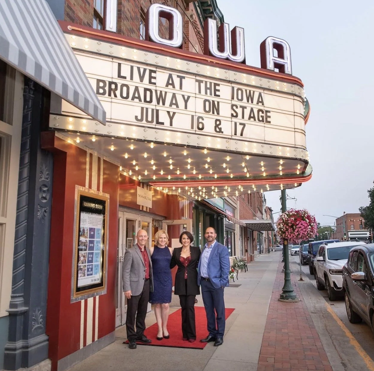 Broadway on Stage at The Iowa Theater 
© Stacy Zacharias 2021