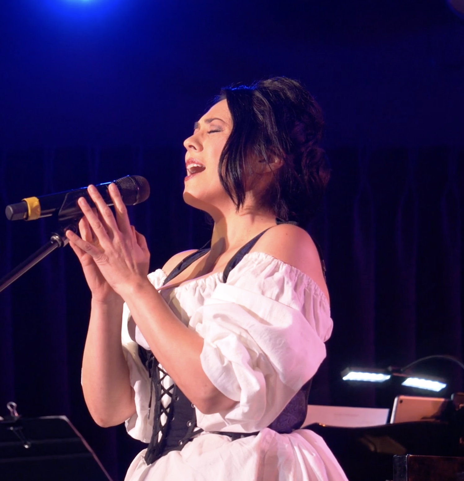 Satomi Hofmann performing original 'Sushi Schnitzel' Cabaret Set at The Green Room 42 ©2024