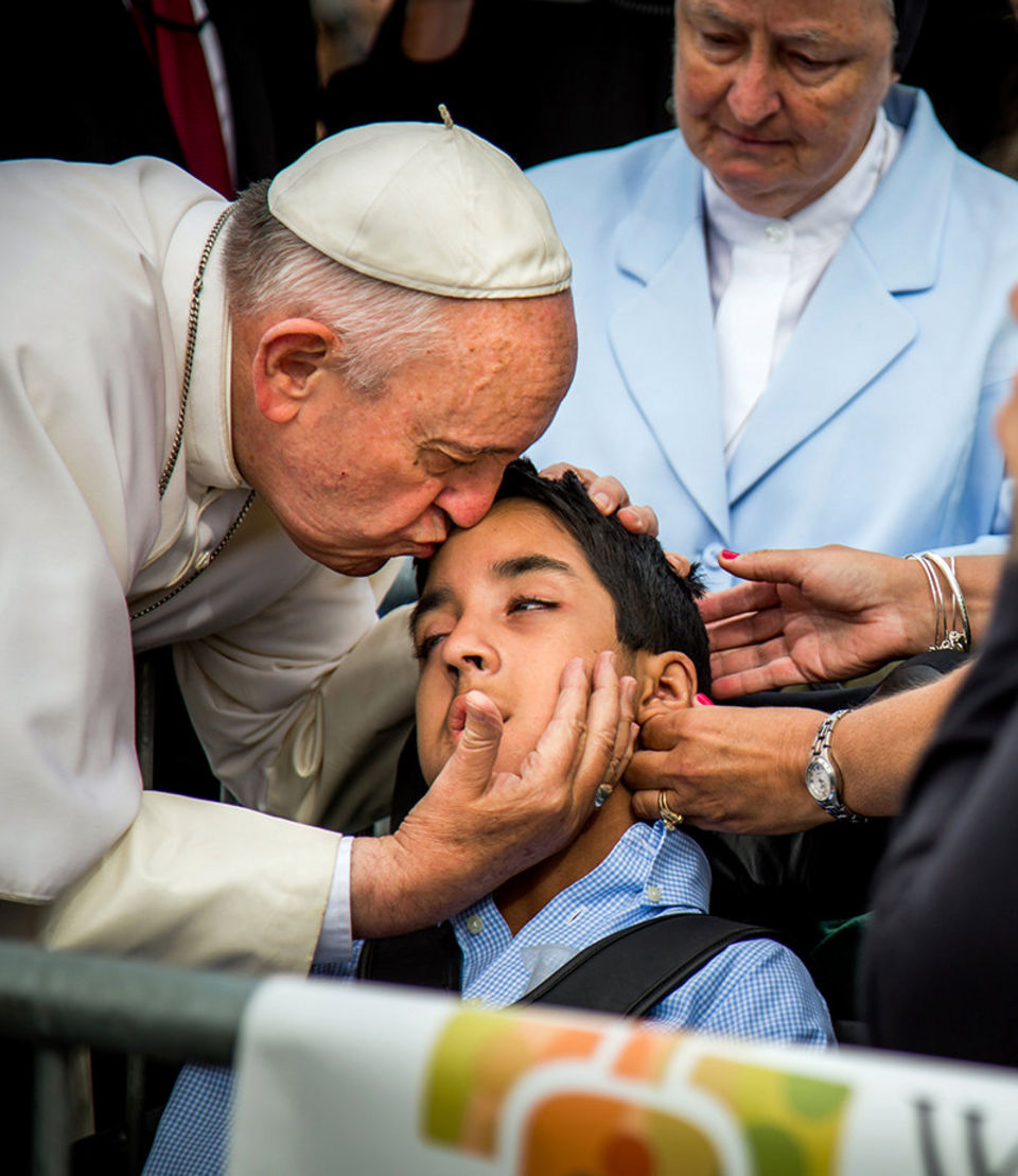 Pope Francis requested to stop his motorcade to get out and bless Michael Keating.