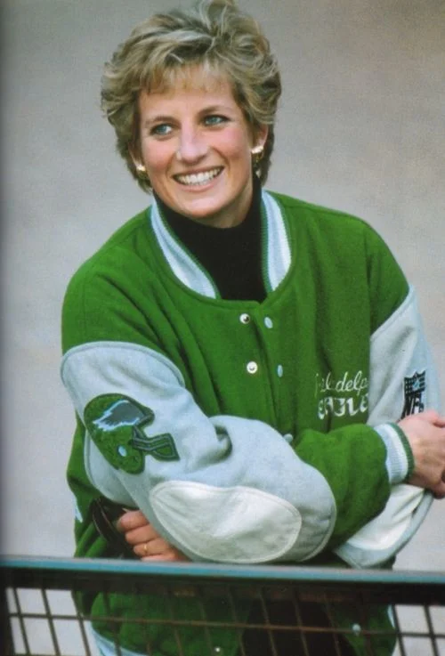 Look at who was an Eagles fan too…the similarities just keep tallying up.