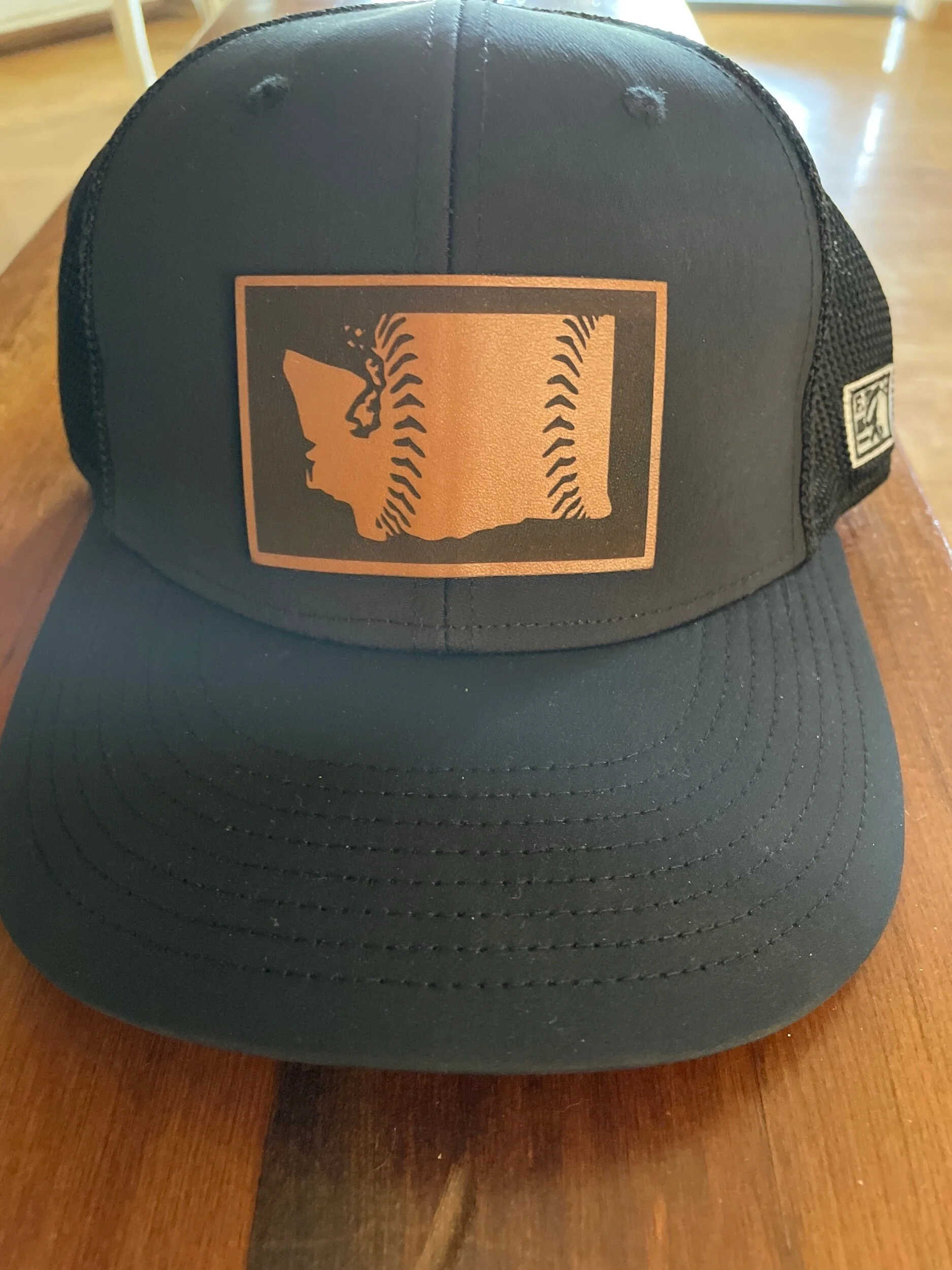 4F3CED30-F124-4901-A017-1C991A488B35