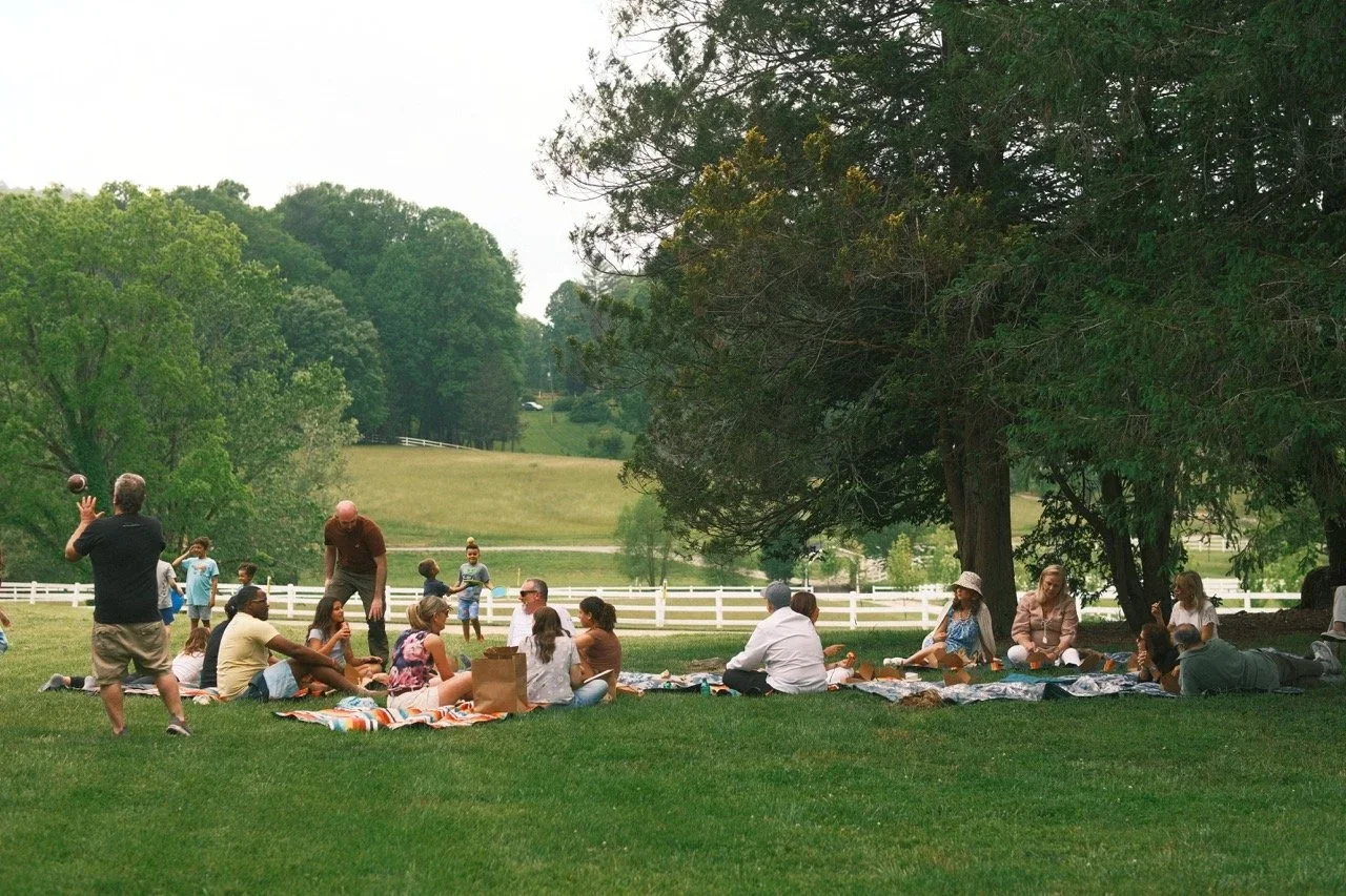 TheHorseShoeFarm-GroupPicnicLunch2023-05-12at1.44.31PM35+Large.webp