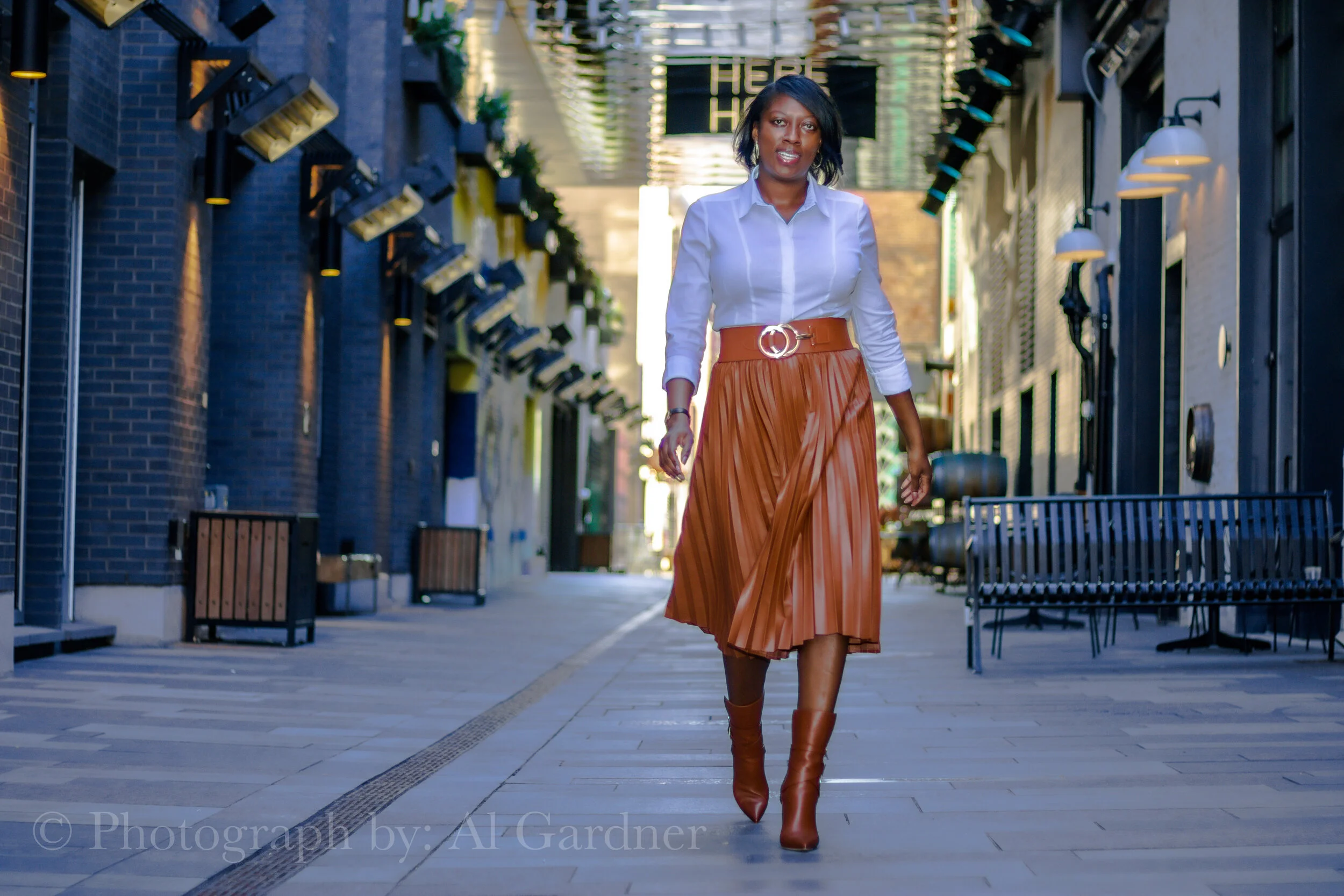 She specializes in event + wedding design and coordination.