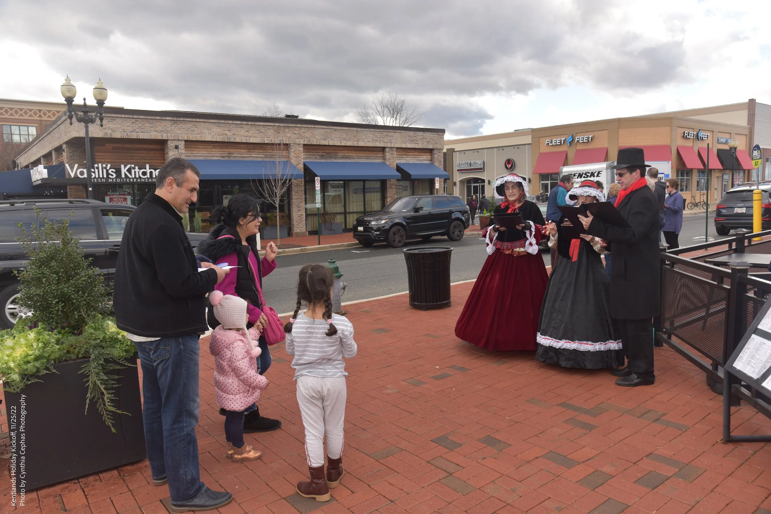KentlandsHolidayKickoff_112522_CCynthiaCephasPhotography-110.jpg
