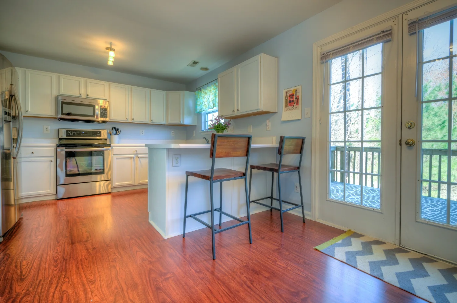 Sunlit Town House Kitchen in Cary, North Carolina