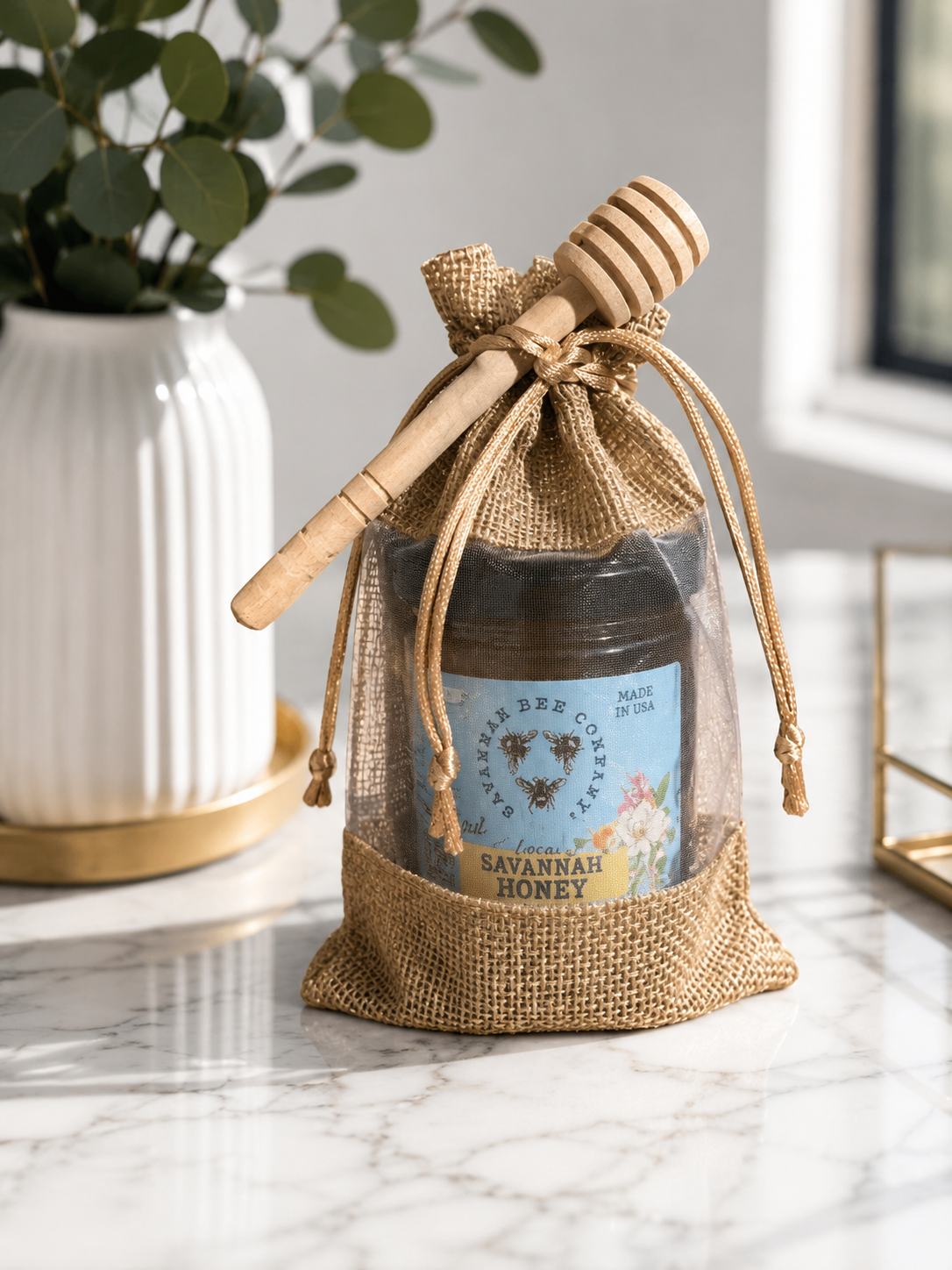 savannah bee burlap honey gift.PNG