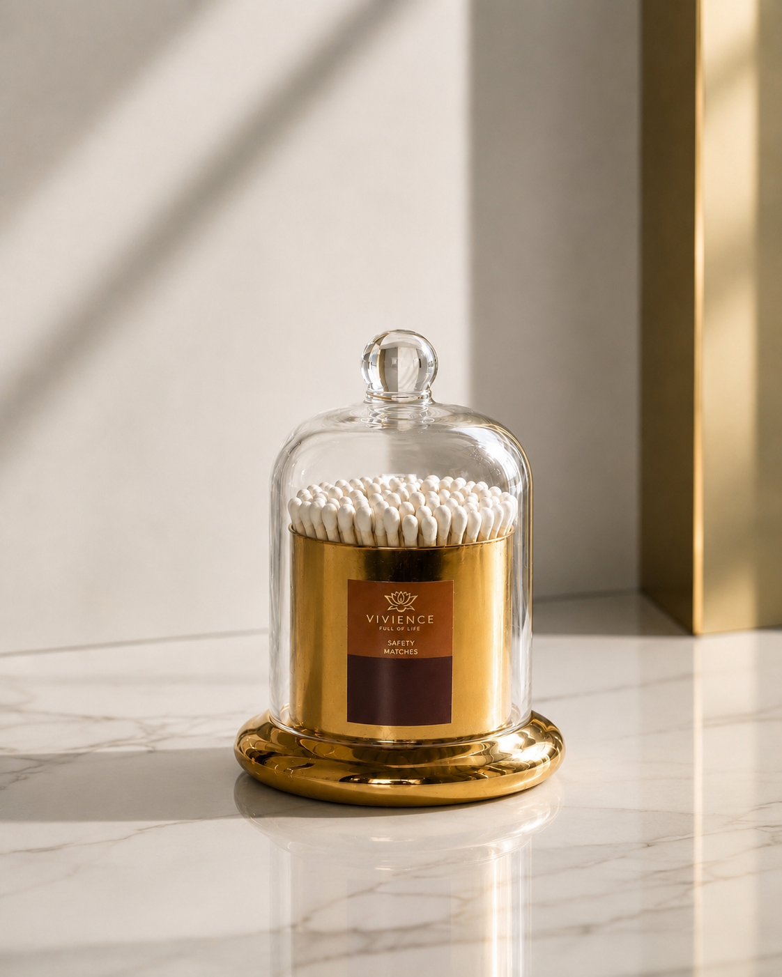 vivience gold match cloche.PNG