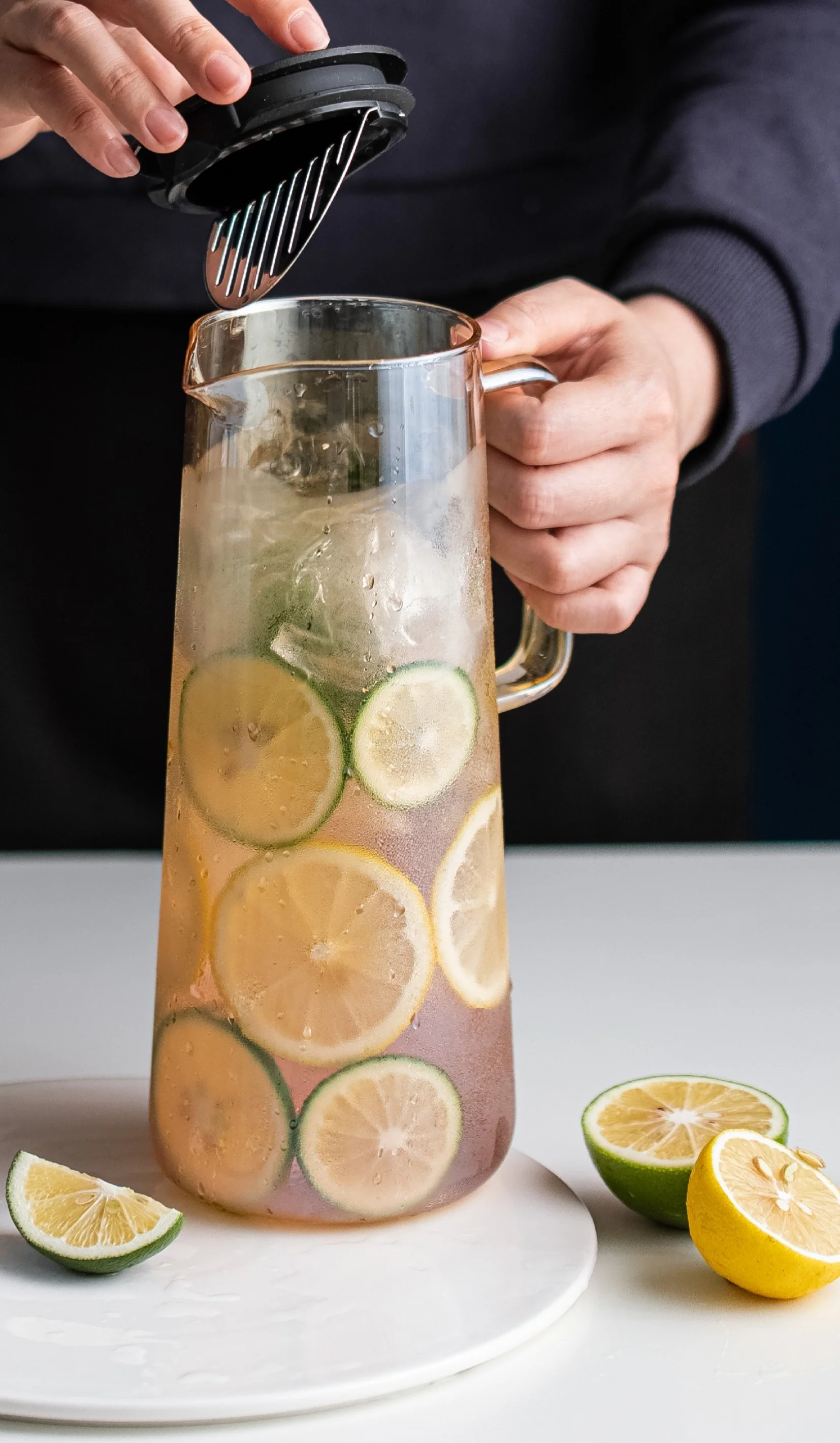 bromei pitcher open.JPG