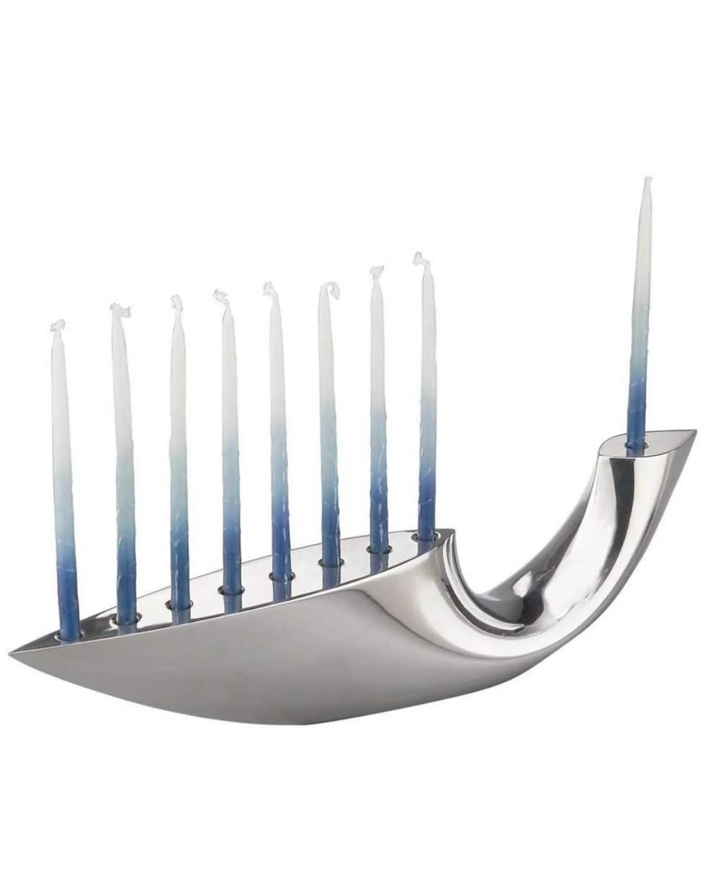 Sculpted Masterpiece 🕎.

 #menorah #silvermenorah #judaica #modernjudaica #chanukah #hannukah #8daysofchanukah #chanukiah #thedoilylady