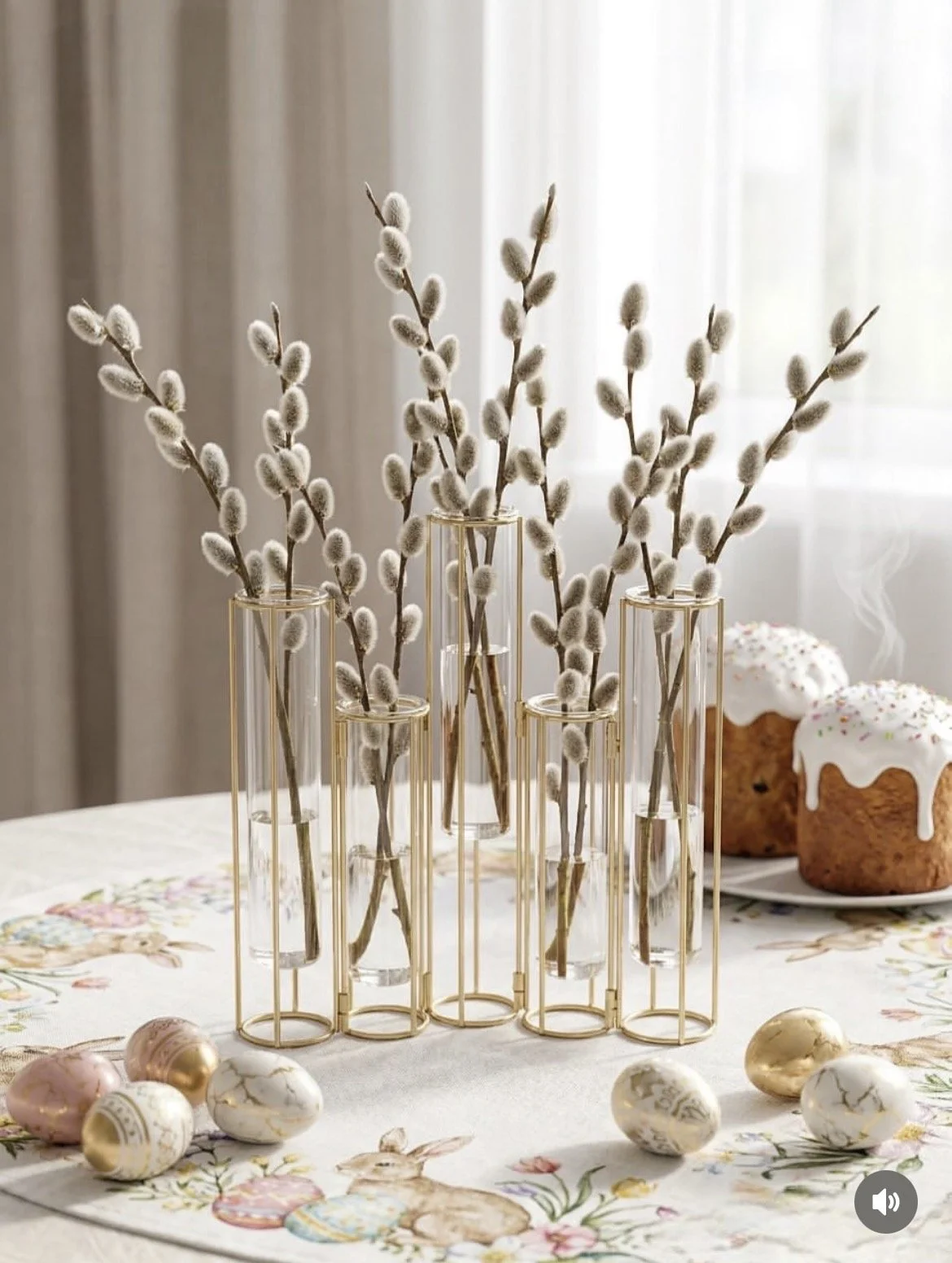 hinged tube vase.jpg