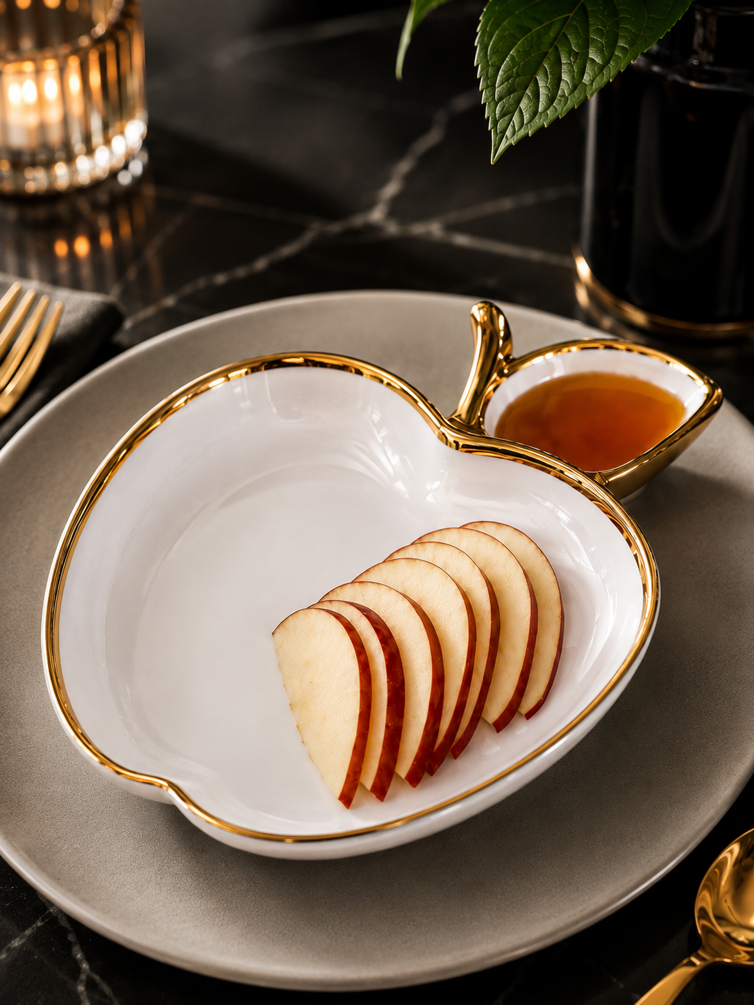 btshalom apple plate closeup.PNG