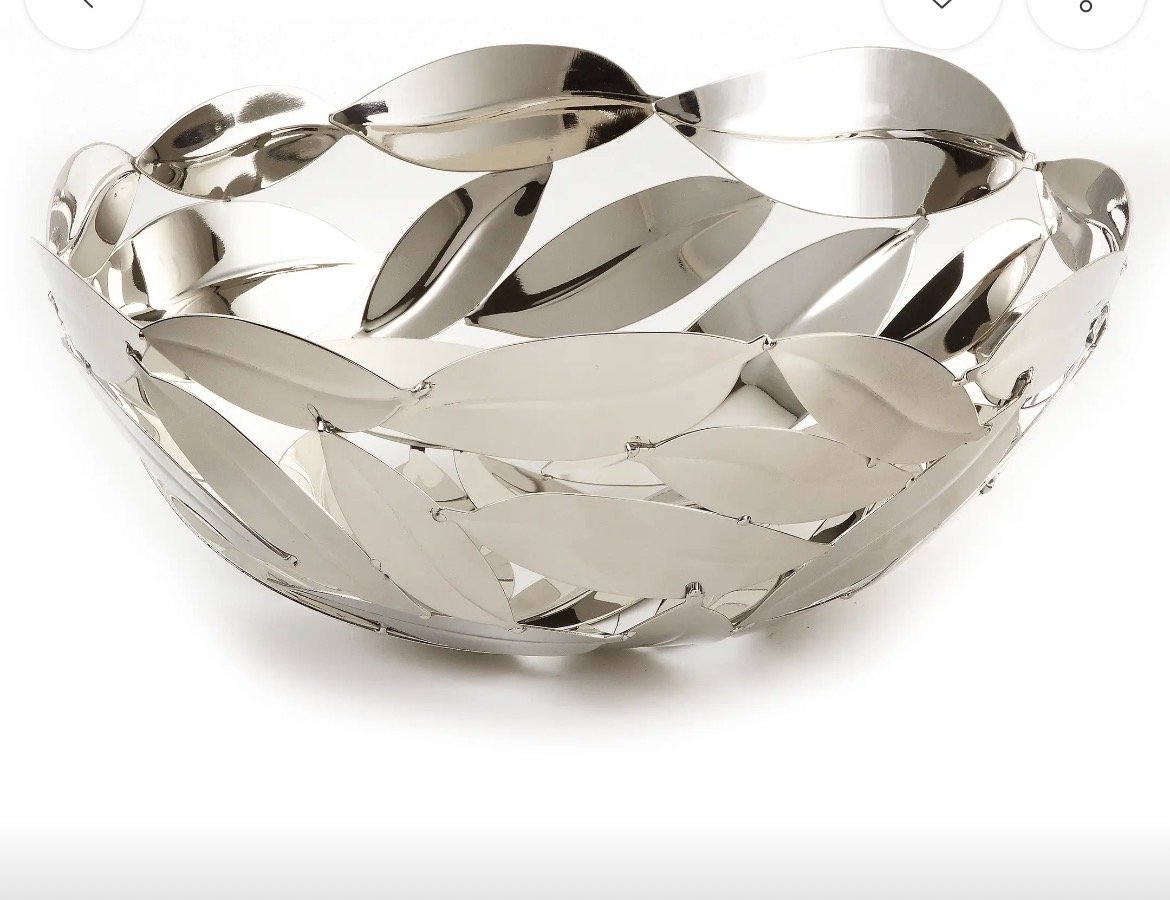 Round Leaves Basket