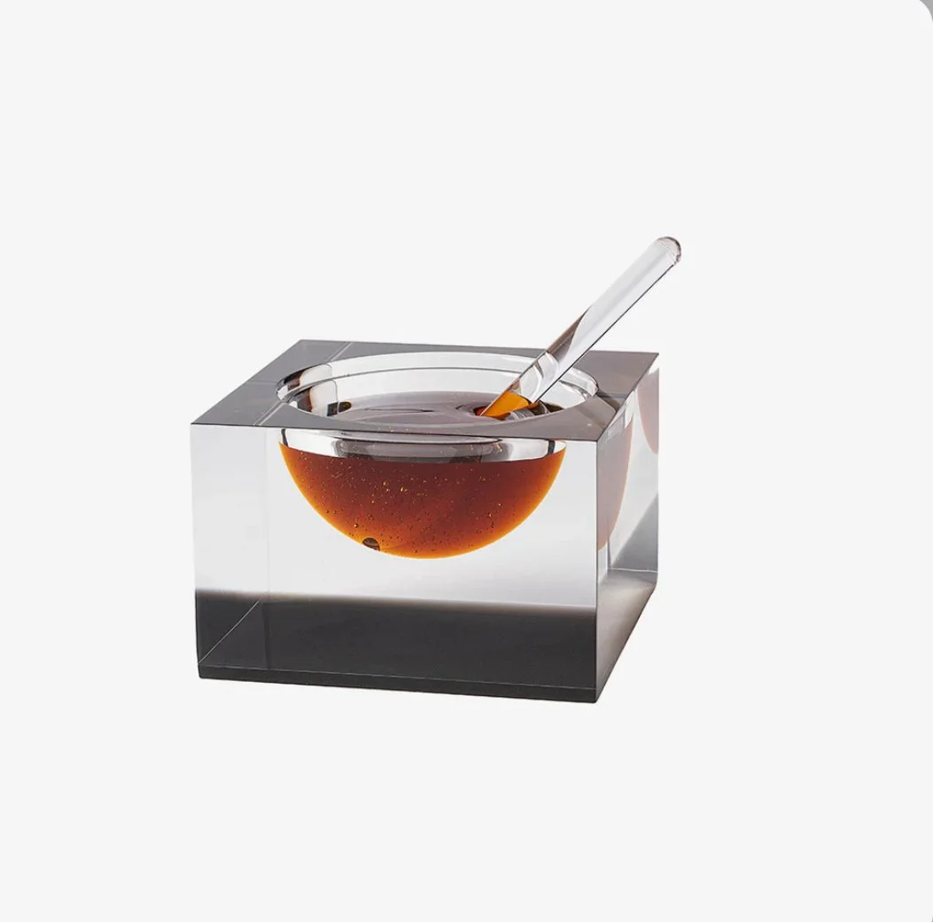 apeloig smoke honey dish with honey.jpg