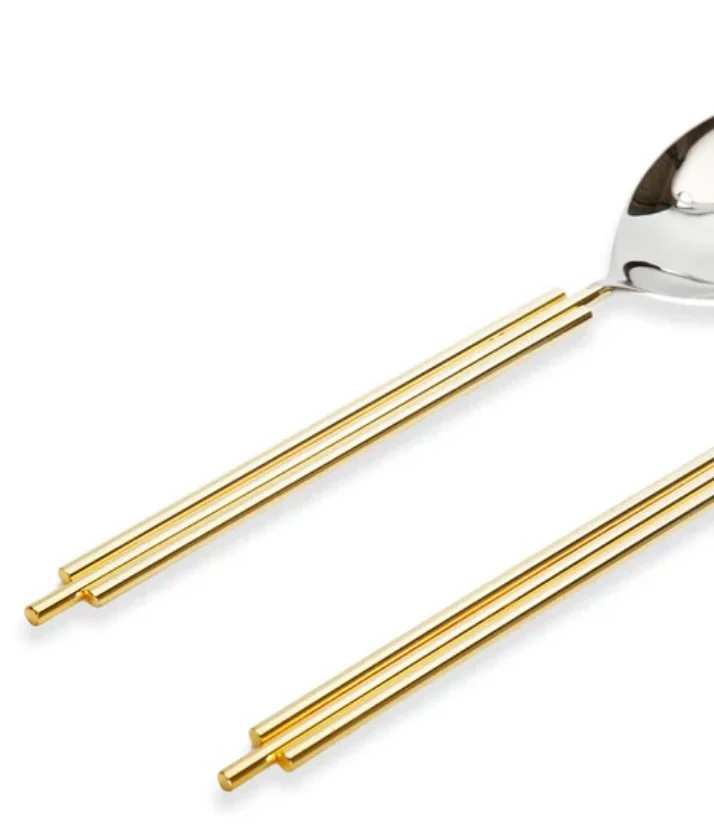 gold and silver servers closeup.jpg