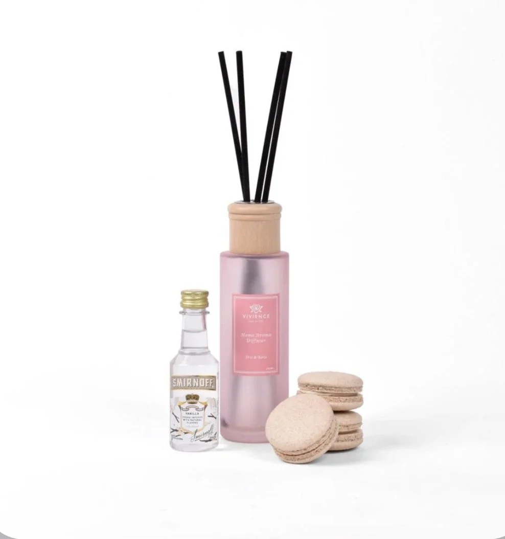 Deluxe Fragrance and Treat Set