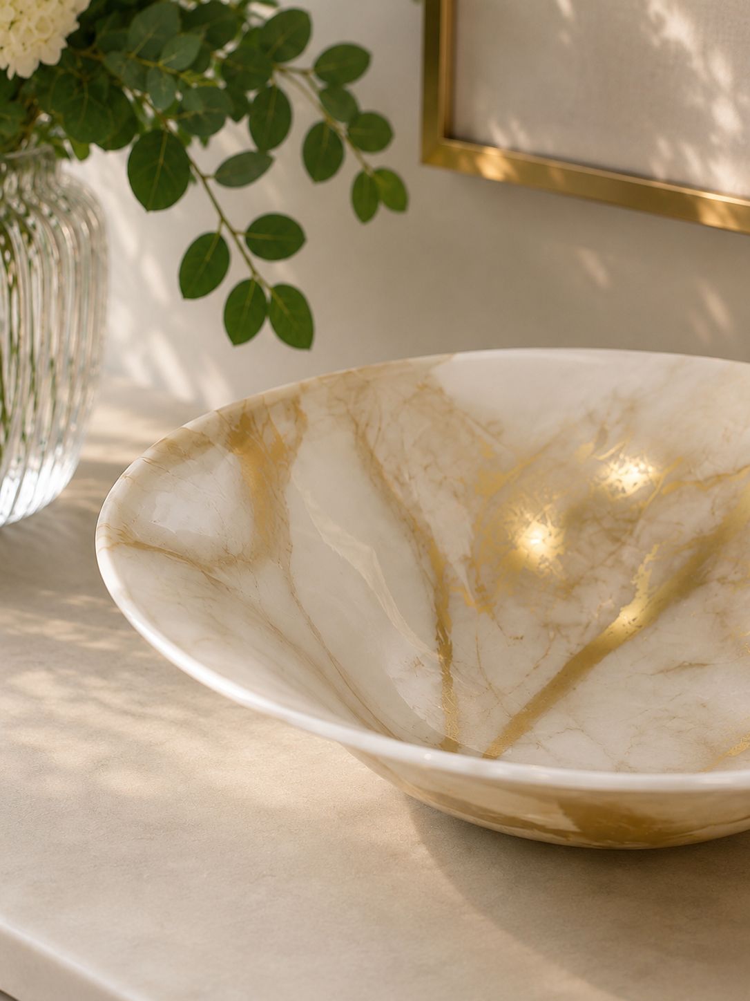 classic touch gold and white bowl closeup.PNG