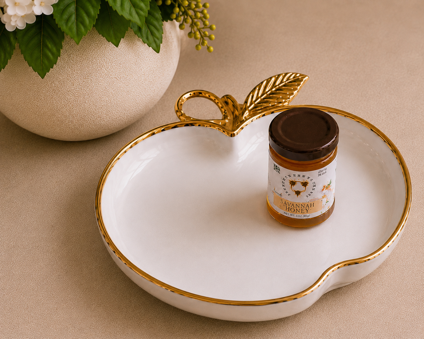 btshalom apple plate with honey.PNG