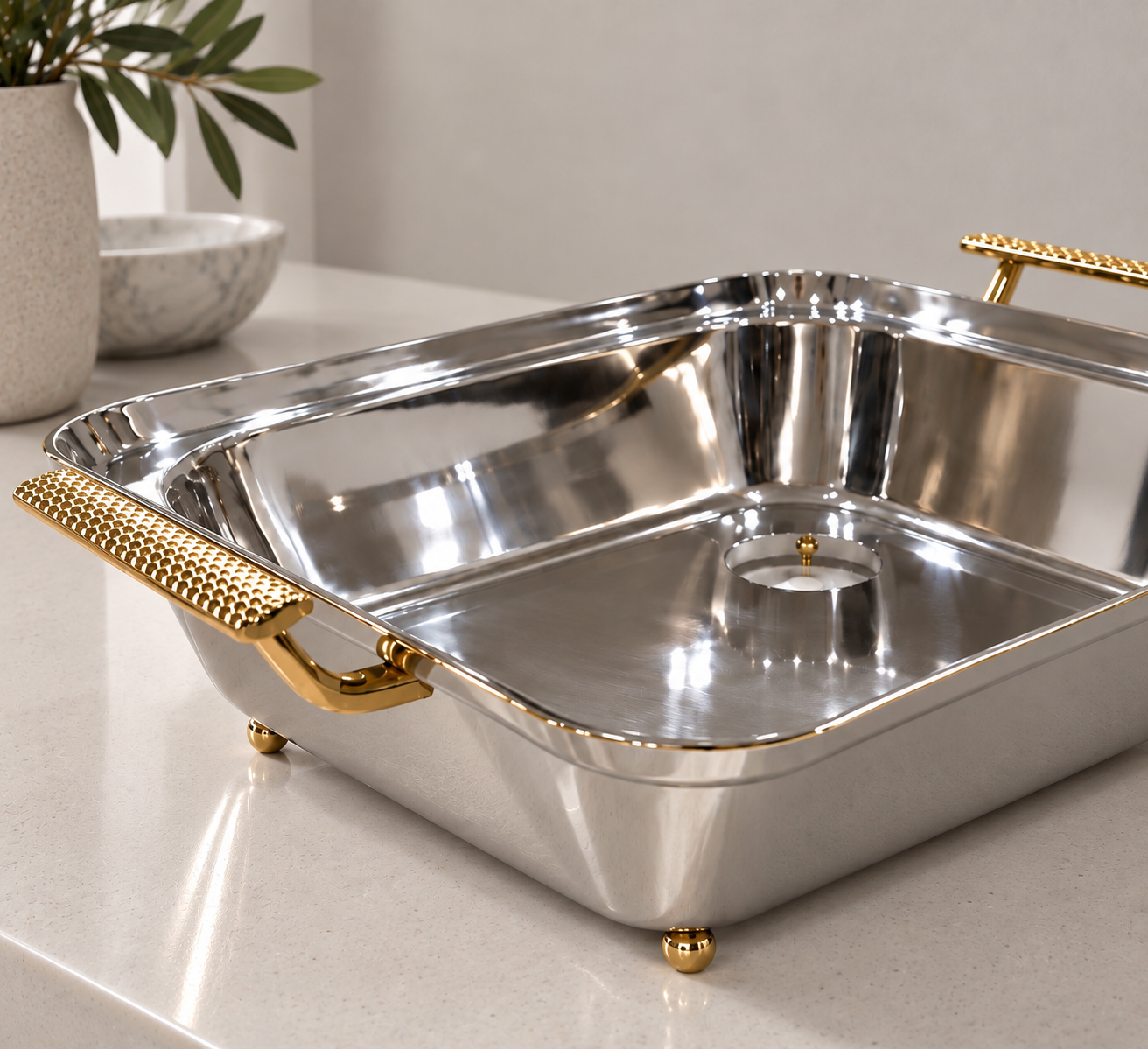 pan elegance closeup again.png