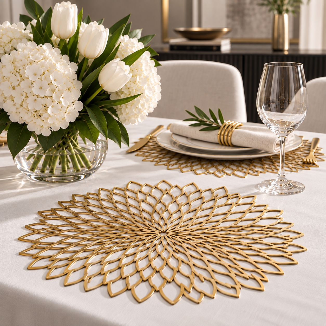 amazon gold snowflake placemat again.png