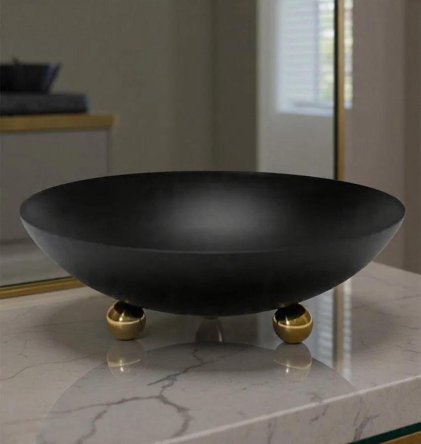 godinger black and gold bowl tablescape.JPG