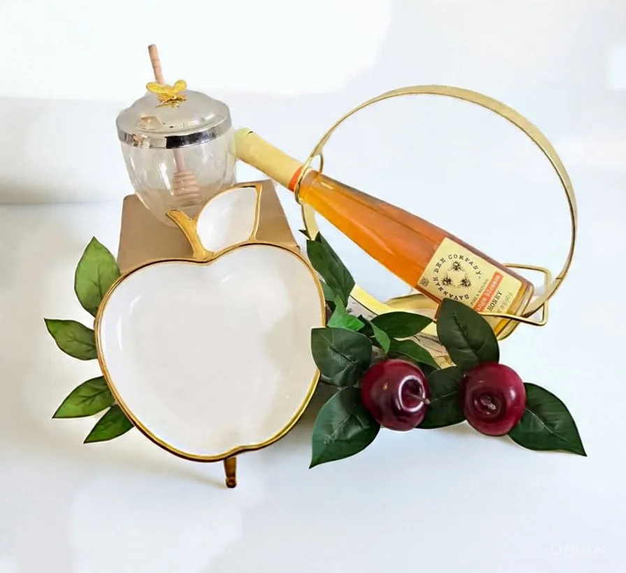 rosh hashana wine gift set.JPG