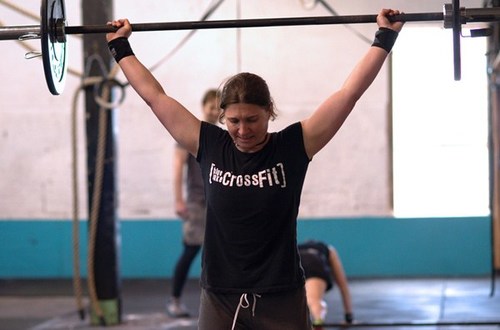 Well done to Jo - she has officially completed all of her training and is now a Coach at Blue Lake CrossFit - congratulations & welcome aboard!