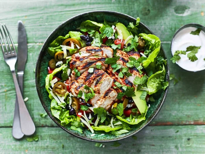 chicken burriot bowl.jpg
