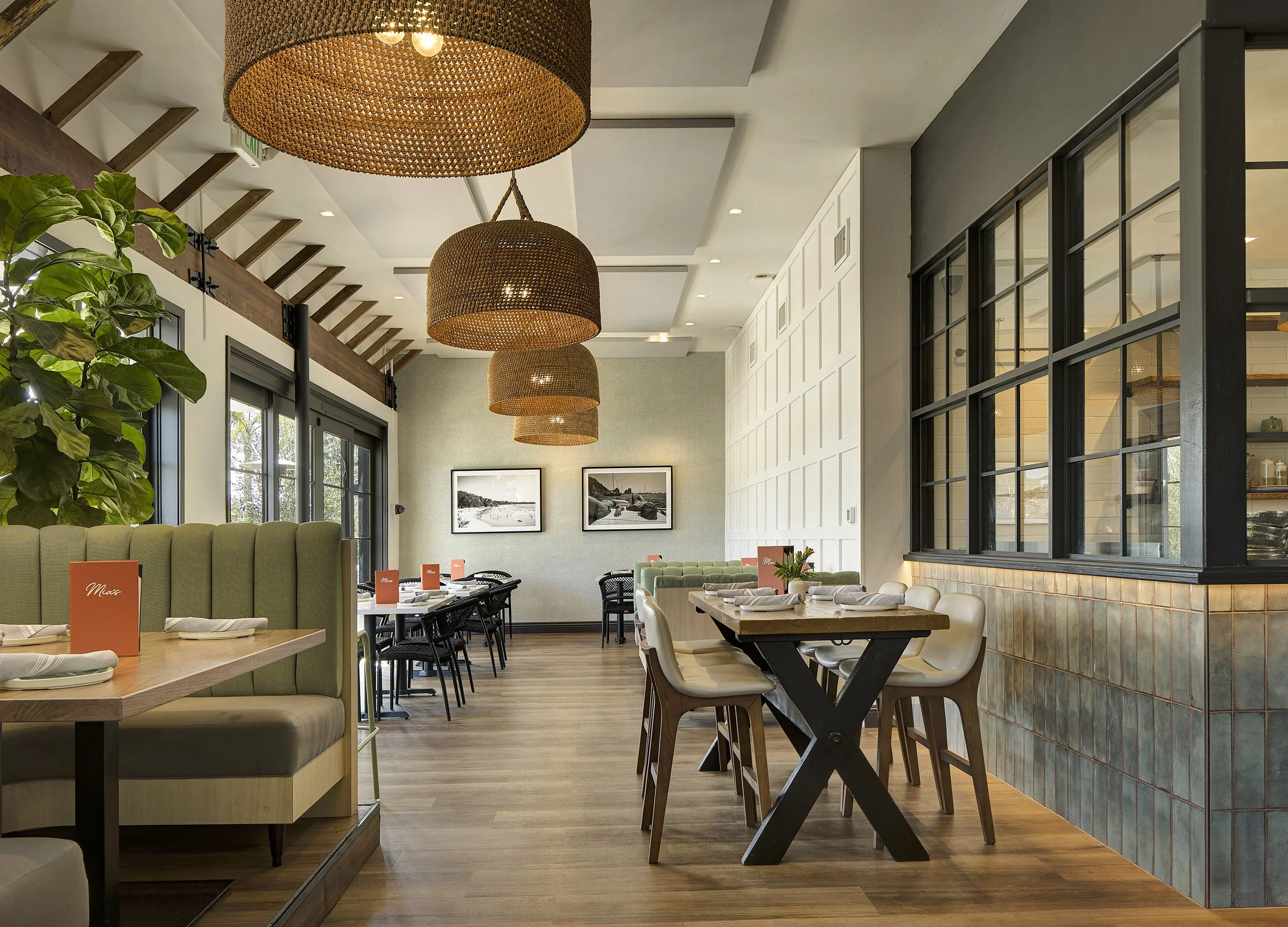 Mia's Solana Beach Dinning Room.jpg