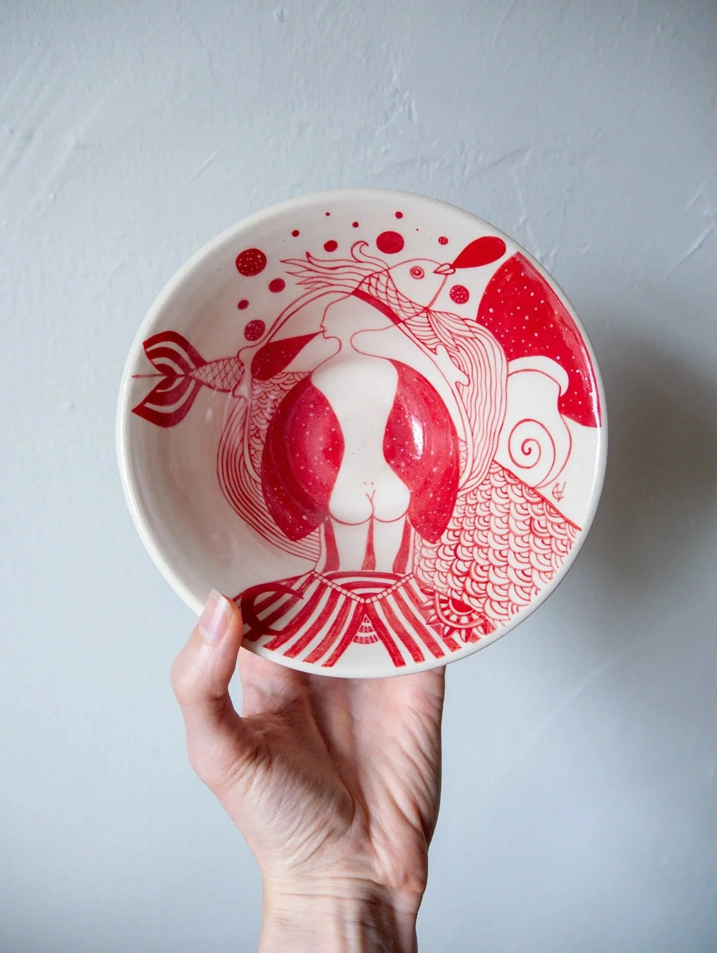 There are still a couple of vessels left, waiting for a loving home at evedevore.com (link to the shop is in the profile) ✨

They were born from a vision I carried for seven years - an echo of ink drawings from my archives, finally taking shape in po